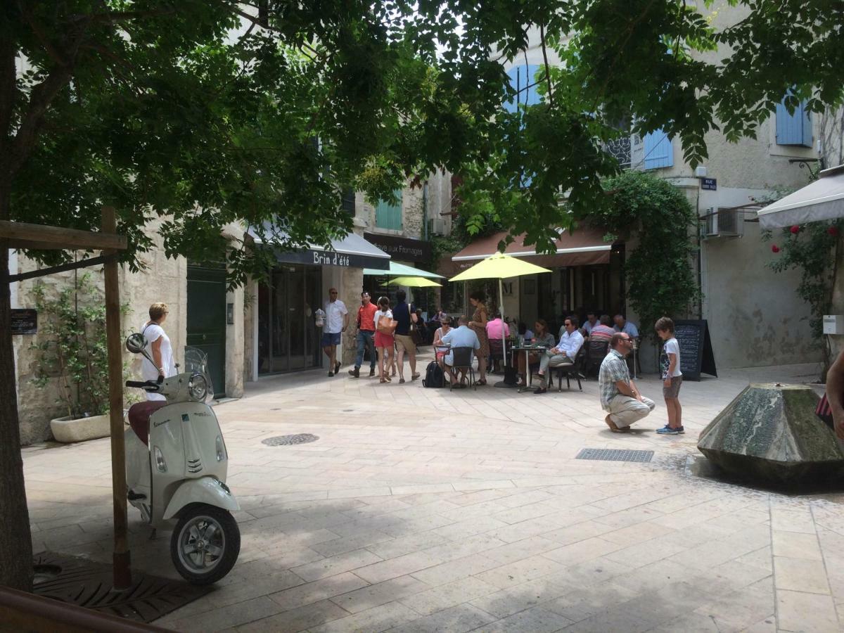 Nostradamus Appartement Saint-Rémy-de-Provence Buitenkant foto